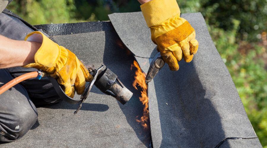 Professional metal roof installation in Piper City, IL